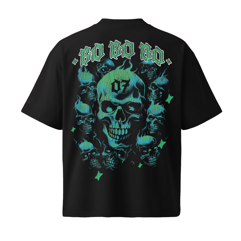 “COMO ME MIRA” Graphic Tee - Black